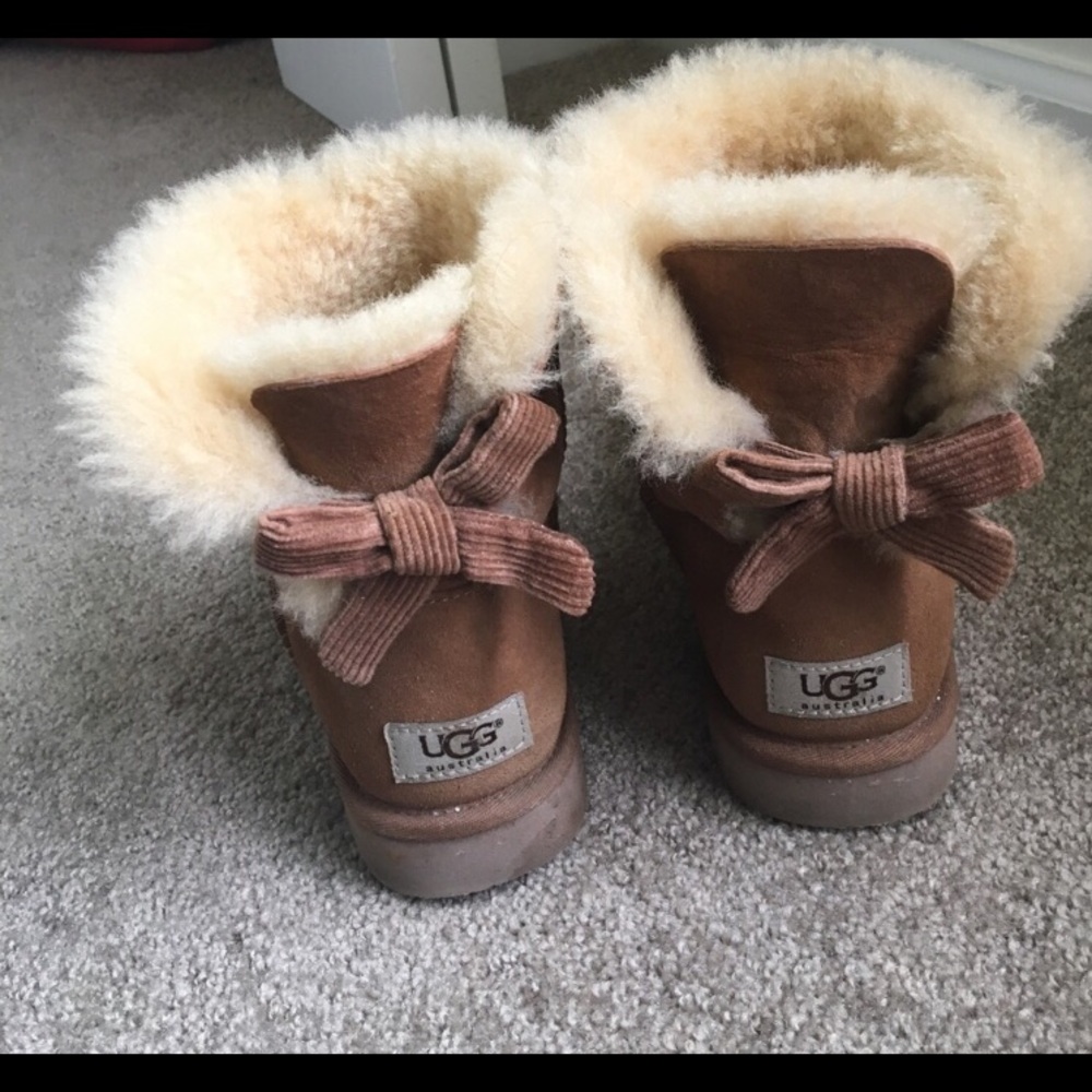 Corduroy Bailey Bow Tan Uggs